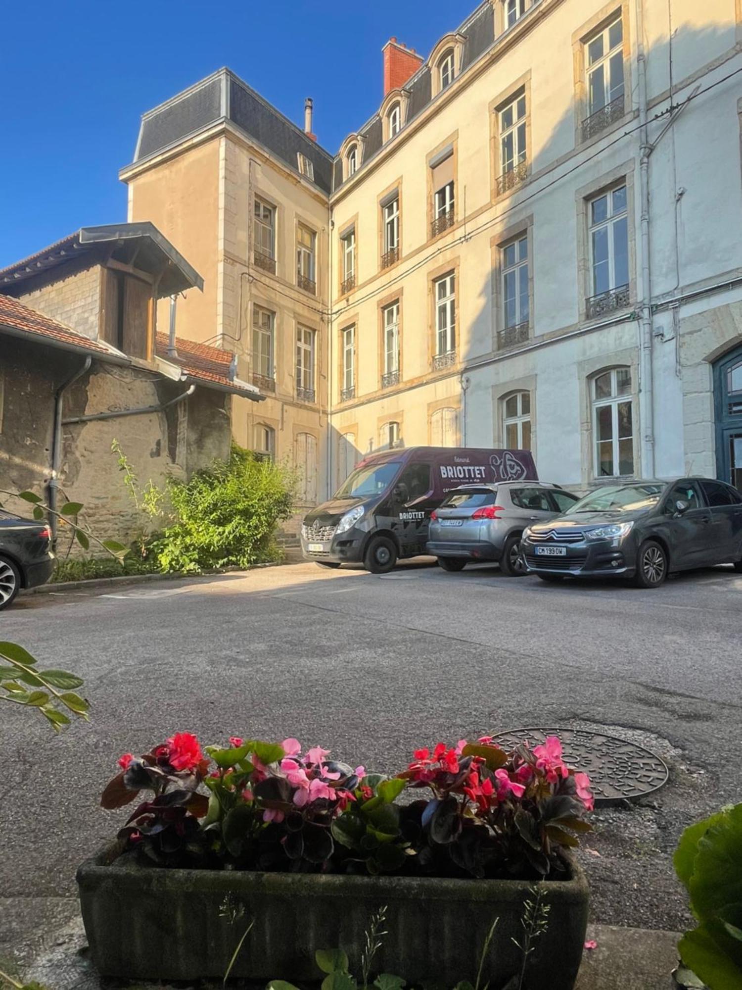 Appartement - Dijon Centre Exterior photo